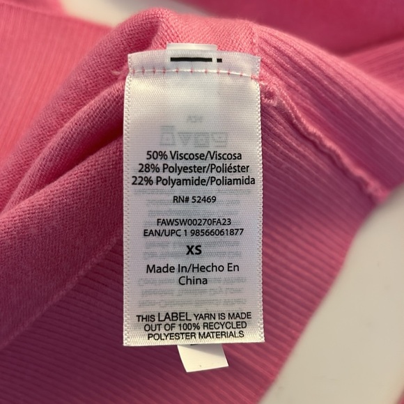 Free Assembly Pink Super Soft Classic Preppy Turtleneck Knit Sweater Size XS - Picture 6 of 6